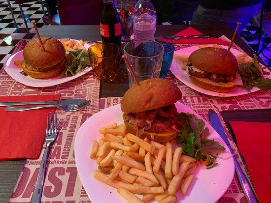 Shout American Diner